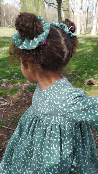 Scrunchie menta estampado floral